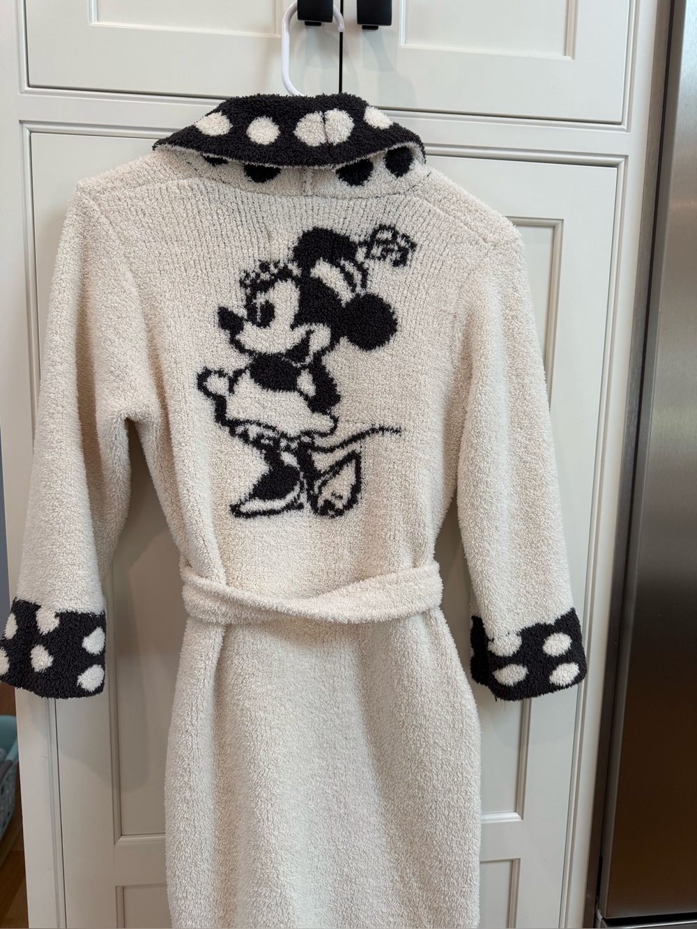 Barefoot Dreams Cream Plush Kids Robe with Polka-Dot Trim Minnie Mouse
